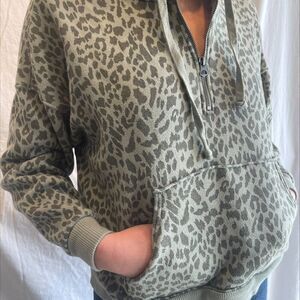 American Eagle Sz XS, EUC, oversized  hoodie, cozy lining, cotton blend